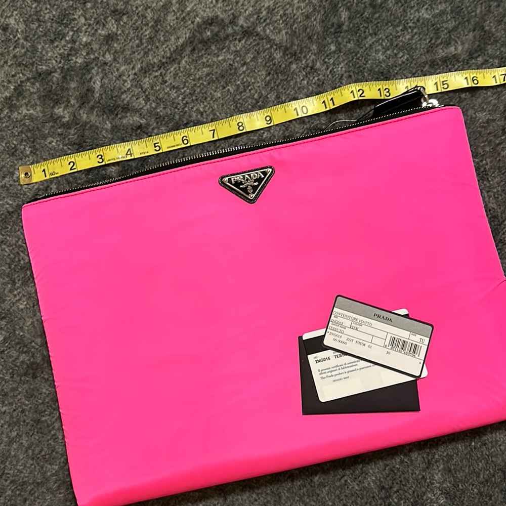 AUTHENTIC PRADA TESSUTO NYLON CLUTCH FLUO